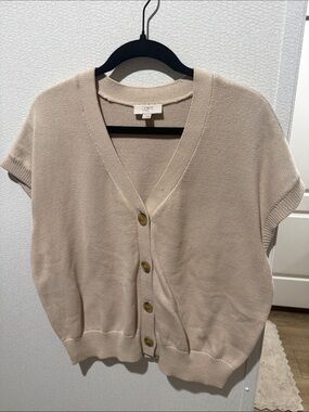 LOFT Beige Short-Sleeve V-Neck Button Cardigan